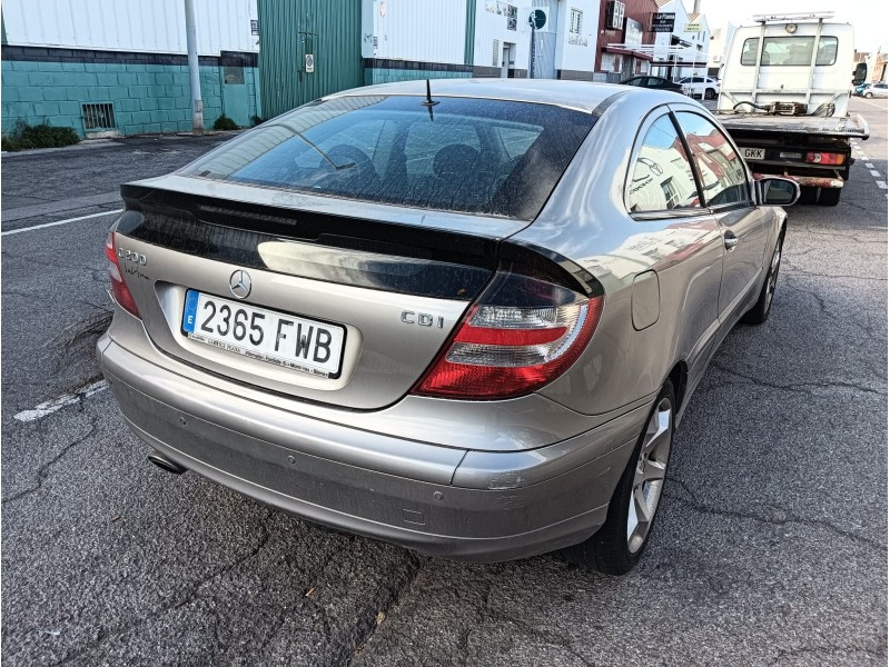 mercedes-benz clase c coupé (cl203) del año 2007