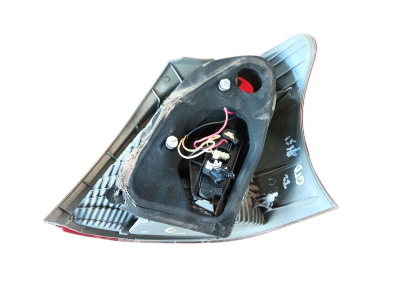 Recambio de piloto trasero izquierdo para toyota yaris (_p9_) 1.33 vvt-i (nsp90_) referencia OEM IAM  8156000257LH 