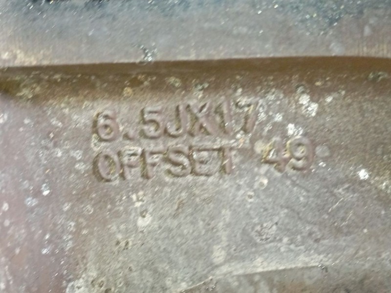 Recambio de llanta para kia stonic (yb) 1.6 crdi referencia OEM IAM   