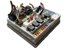 Recambio de caja reles / fusibles para nissan note (e11, ne11) 1.5 dci referencia OEM IAM 24311ED000  