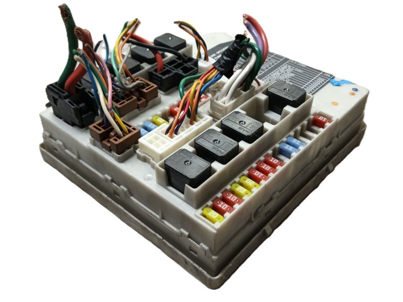 Recambio de caja reles / fusibles para nissan note (e11, ne11) 1.5 dci referencia OEM IAM 24311ED000  