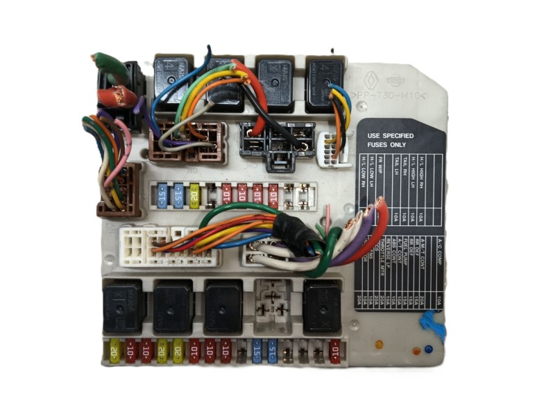 Recambio de caja reles / fusibles para nissan note (e11, ne11) 1.5 dci referencia OEM IAM 24311ED000  
