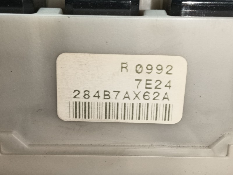 Recambio de caja reles / fusibles para nissan note (e11, ne11) 1.5 dci referencia OEM IAM 24311ED000  