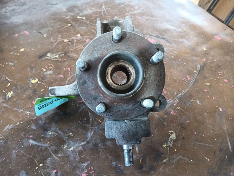 Recambio de mangueta delantera derecha para ford tourneo connect 1.8 tdci referencia OEM IAM 1439603  