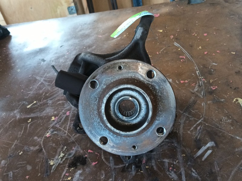 Recambio de mangueta delantera izquierda para citroën c3 pluriel (hb_) 1.4 referencia OEM IAM 1607557480  