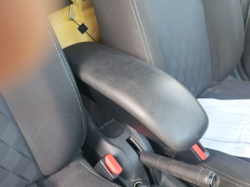 Recambio de apoyabrazos central para citroën c-elysee (dd_) 1.6 hdi 92 referencia OEM IAM   