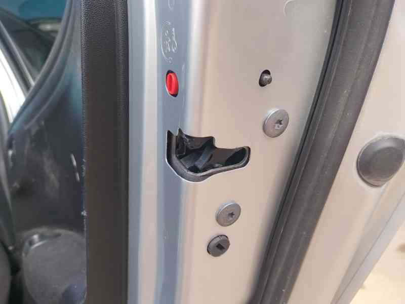 Recambio de cerradura puerta trasera derecha para citroën c-elysee (dd_) 1.6 hdi 92 referencia OEM IAM   