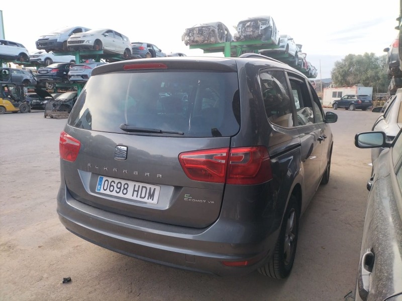seat alhambra (710, 711) del año 2011