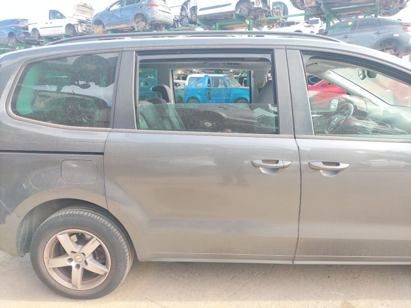 Recambio de puerta lateral corredera derecha para seat alhambra (710, 711) 2.0 tdi referencia OEM IAM   