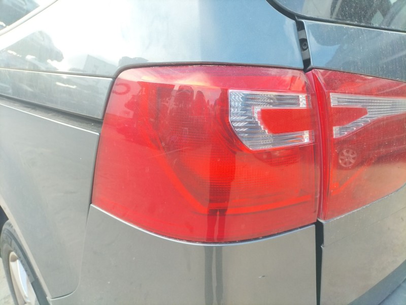 Recambio de piloto trasero izquierdo para seat alhambra (710, 711) 2.0 tdi referencia OEM IAM   