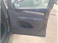 GUARNECIDO PUERTA DELANTERA DERECHA 