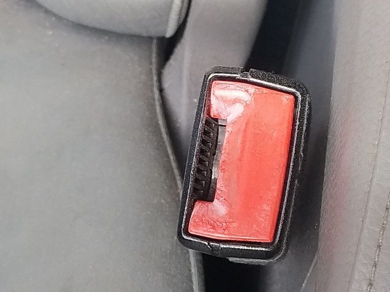 Recambio de enganche cinturon delantero derecho para seat alhambra (710, 711) 2.0 tdi referencia OEM IAM   