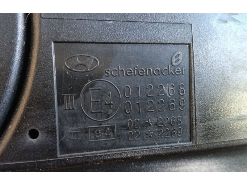 Recambio de retrovisor izquierdo para hyundai tucson (jm) 2.0 crdi referencia OEM IAM   