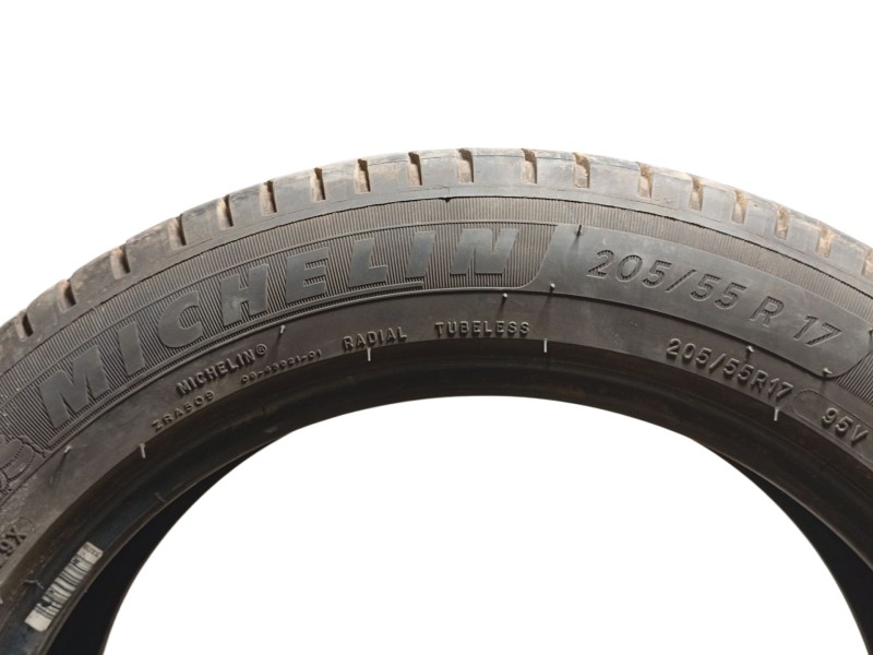 Recambio de neumatico para » otros... modelos referencia OEM IAM 205/55 R17 95V 2 MICHELIN