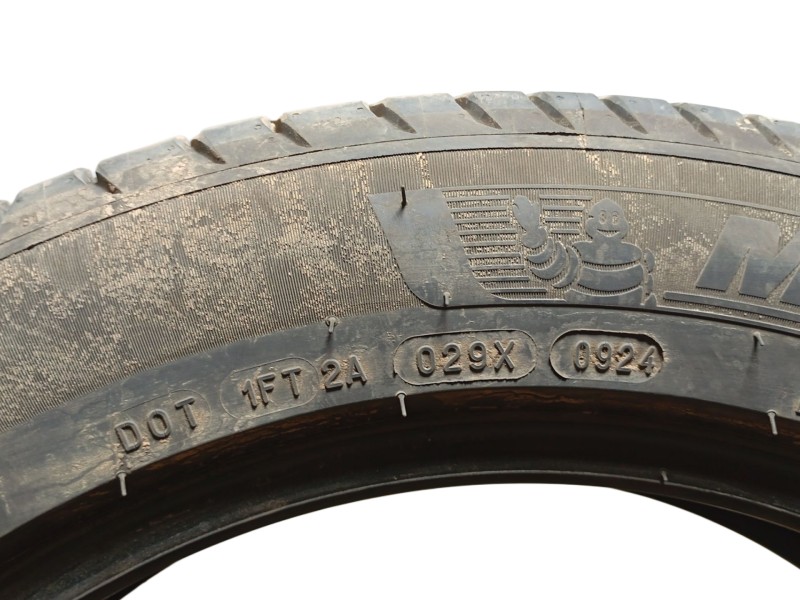 Recambio de neumatico para » otros... modelos referencia OEM IAM 205/55 R17 95V 2 MICHELIN