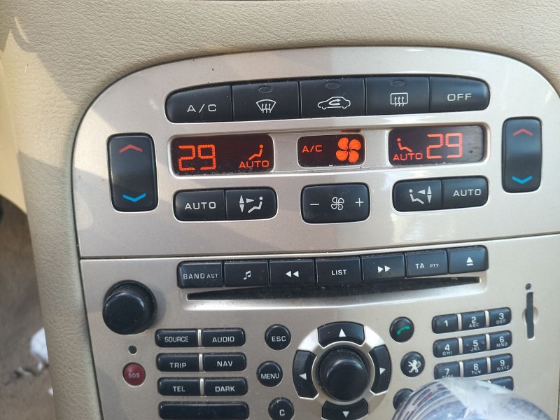 Recambio de mando calefaccion / aire acondicionado para peugeot 607 (9d, 9u) 2.7 hdi 24v referencia OEM IAM   