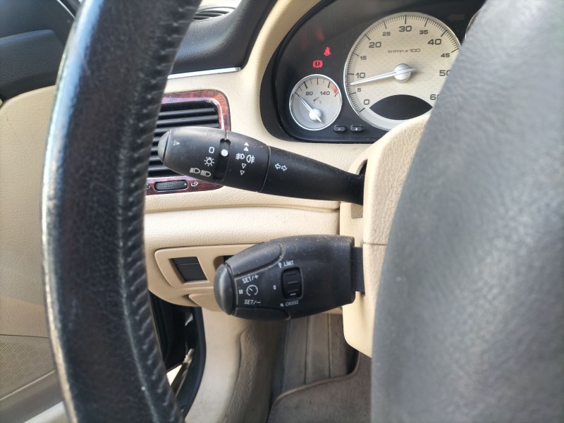 Recambio de mando multifuncion para peugeot 607 (9d, 9u) 2.7 hdi 24v referencia OEM IAM   