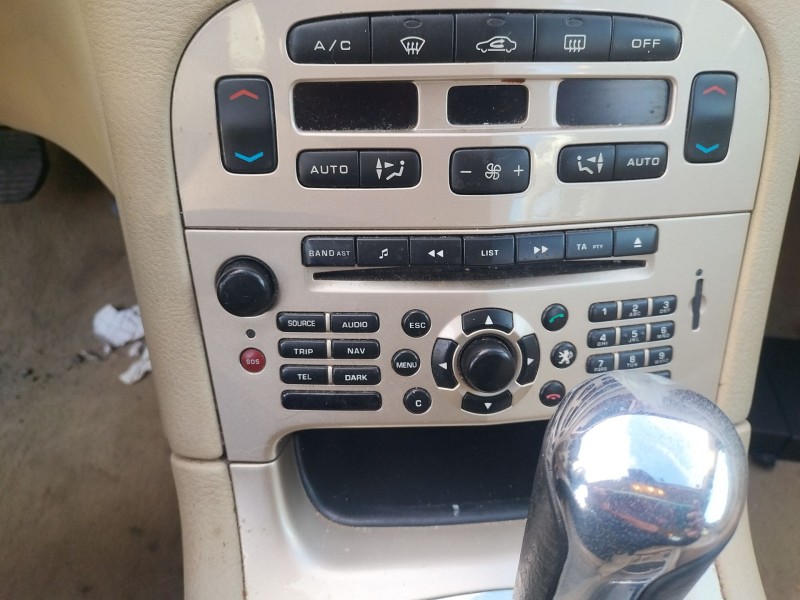 Recambio de sistema audio / radio cd para peugeot 607 (9d, 9u) 2.7 hdi 24v referencia OEM IAM   