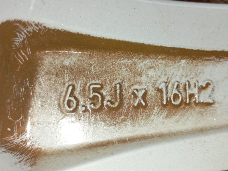 Recambio de llanta para kia ceed (cd) 1.0 t-gdi referencia OEM IAM 52910J7200  