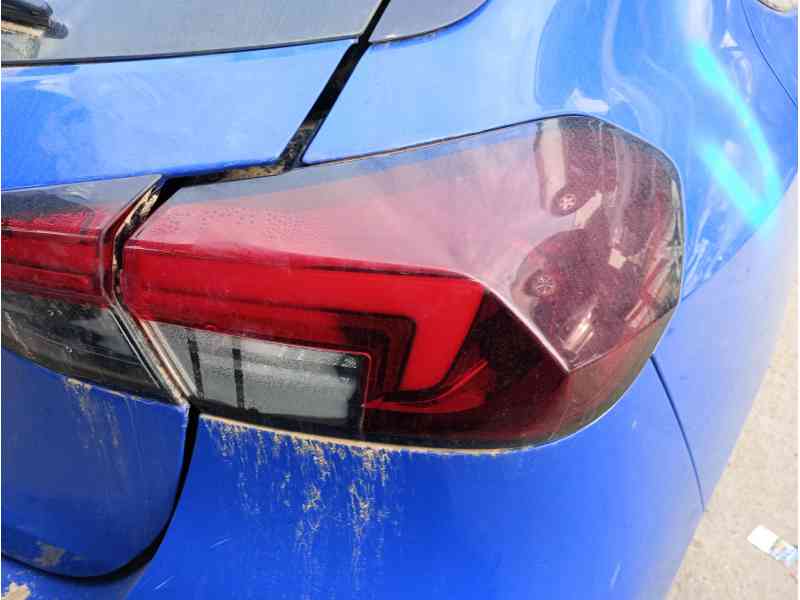 Recambio de piloto trasero derecho para opel corsa f (p2jo) 1.2 (68) referencia OEM IAM 9829317880  