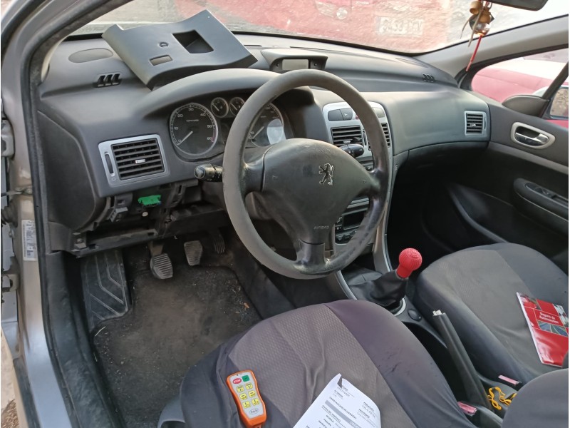 peugeot 307 (3a/c) del año 2003