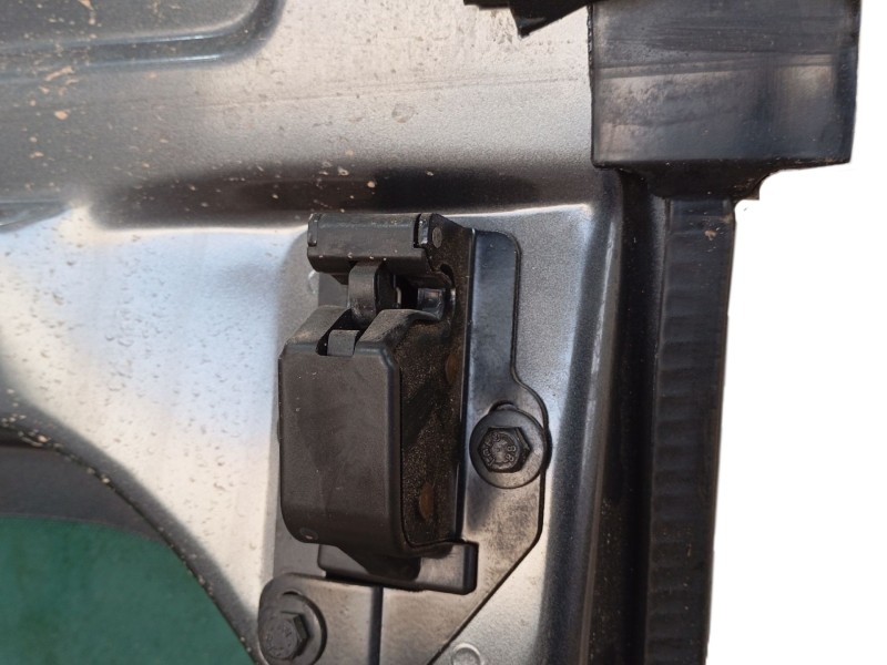 Recambio de puerta trasera derecha para peugeot partner tepee 1.6 bluehdi 100 referencia OEM IAM 8703E4  