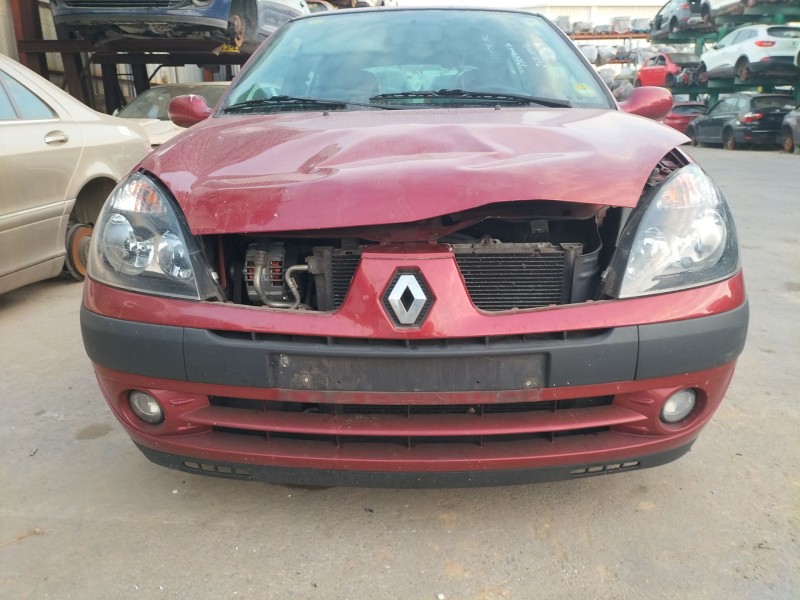 Recambio de paragolpes delantero para renault clio ii (bb_, cb_) 1.5 dci (b/cb07) referencia OEM IAM 7701470895  