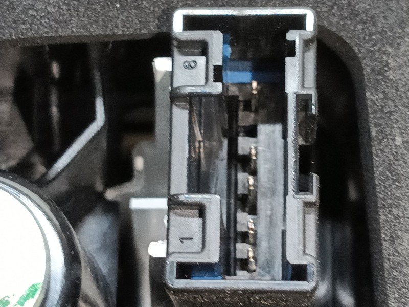 Recambio de piloto trasero izquierdo para opel corsa f (p2jo) 1.2 (68) referencia OEM IAM 9829317980  