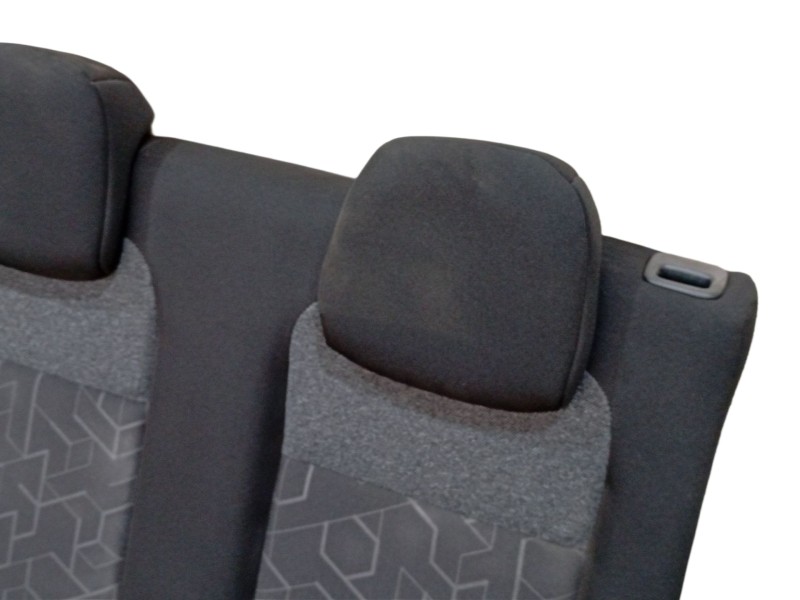 Recambio de asientos traseros para peugeot partner tepee 1.6 bluehdi 100 referencia OEM IAM   