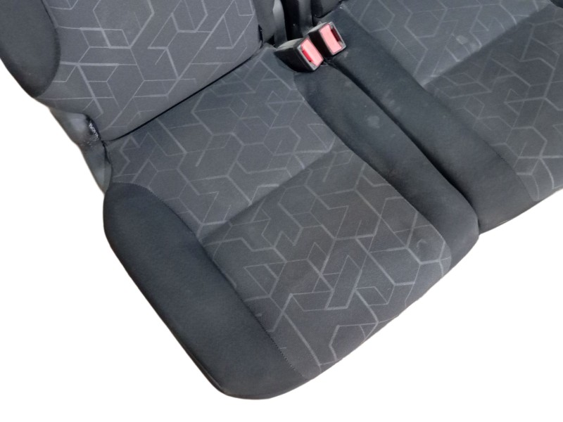 Recambio de asientos traseros para peugeot partner tepee 1.6 bluehdi 100 referencia OEM IAM   