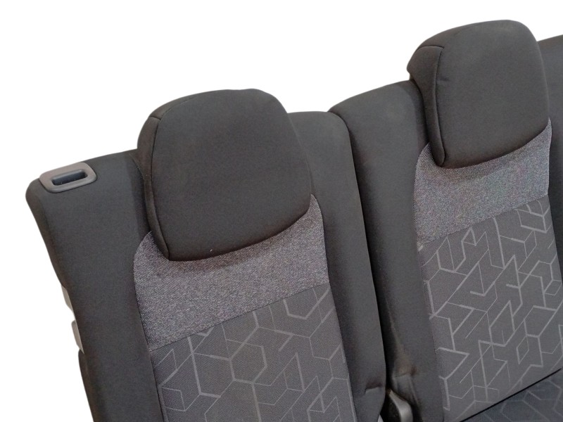 Recambio de asientos traseros para peugeot partner tepee 1.6 bluehdi 100 referencia OEM IAM   