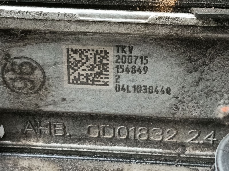 Recambio de culata para volkswagen tiguan (5n_) 2.0 tdi referencia OEM IAM 4L103063M  