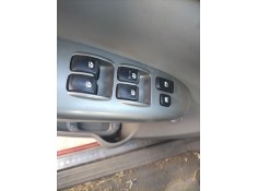 Recambio de mando elevalunas delantero izquierdo para kia carnival ii (gq) 2.9 crdi referencia OEM IAM   