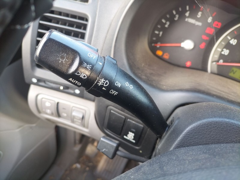 Recambio de mando intermitentes para kia carnival ii (gq) 2.9 crdi referencia OEM IAM   