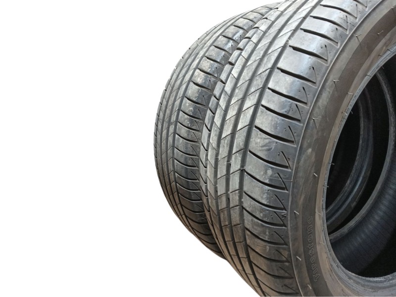Recambio de neumatico para » otros... modelos referencia OEM IAM 215/55 R16 93V 2 FIRESTONE