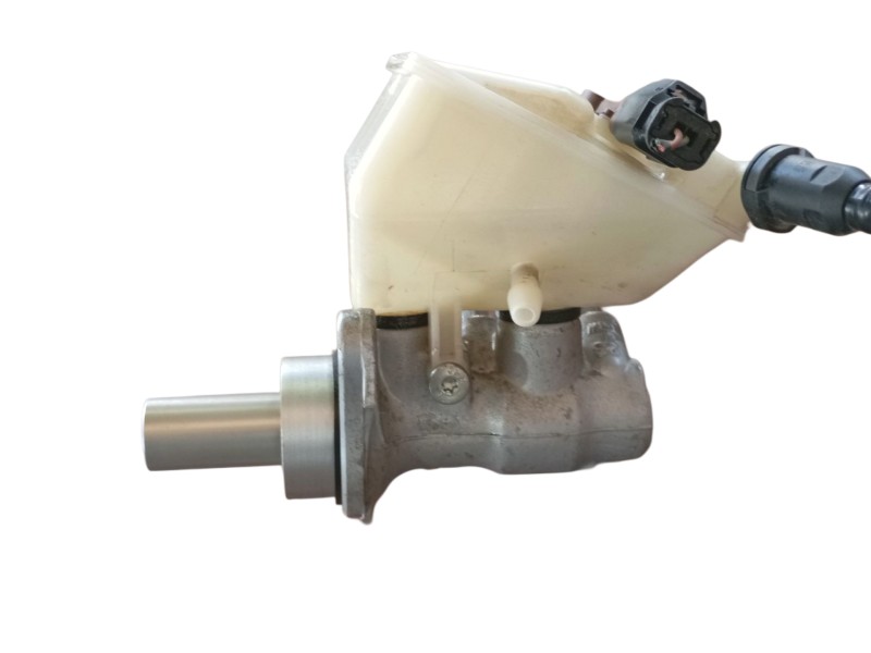 Recambio de bomba freno para peugeot partner tepee 1.6 bluehdi 100 referencia OEM IAM  03355815053 