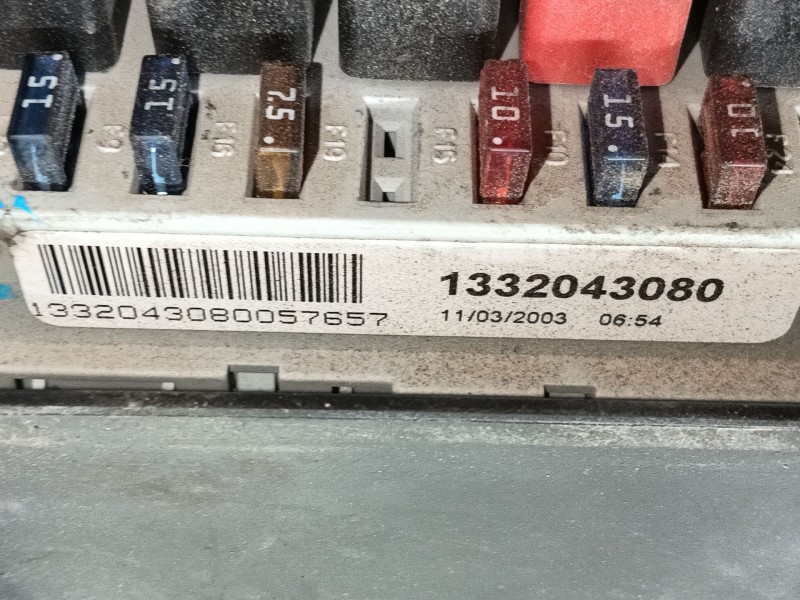 Recambio de caja reles / fusibles para fiat ducato furgoneta (244_) 2.8 jtd referencia OEM IAM 1332044080  
