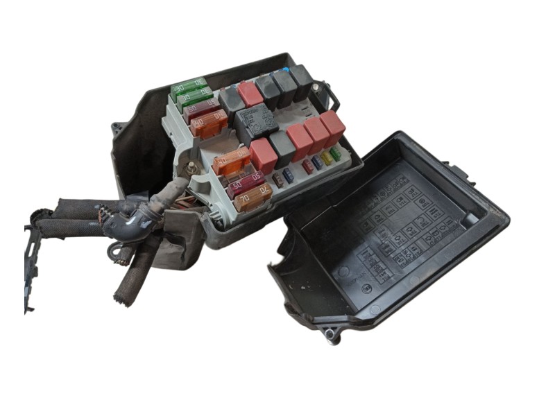 Recambio de caja reles / fusibles para fiat ducato furgoneta (244_) 2.8 jtd referencia OEM IAM 1332044080  