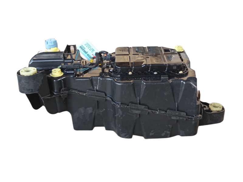 Recambio de deposito adblue para peugeot partner tepee 1.6 bluehdi 100 referencia OEM IAM  P1001539 