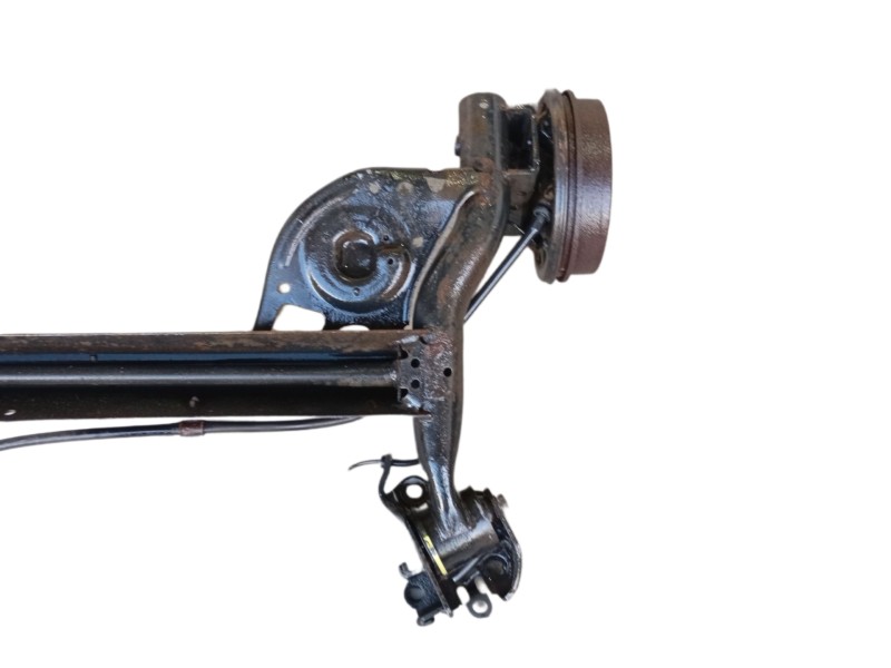 Recambio de puente trasero para nissan note (e11, ne11) 1.5 dci referencia OEM IAM 55501BC64B  