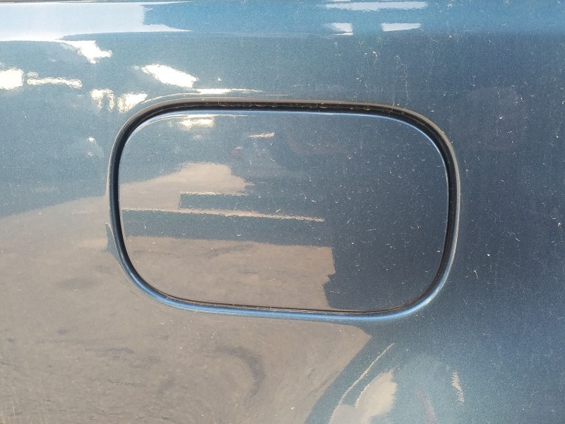 Recambio de tapa exterior combustible para land rover range rover sport i (l320) 2.7 d 4x4 referencia OEM IAM   