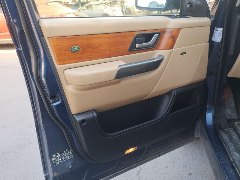 Recambio de guarnecido puerta delantera izquierda para land rover range rover sport i (l320) 2.7 d 4x4 referencia OEM IAM   