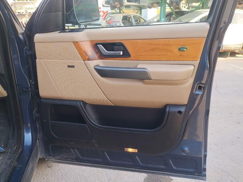 Recambio de guarnecido puerta delantera derecha para land rover range rover sport i (l320) 2.7 d 4x4 referencia OEM IAM   