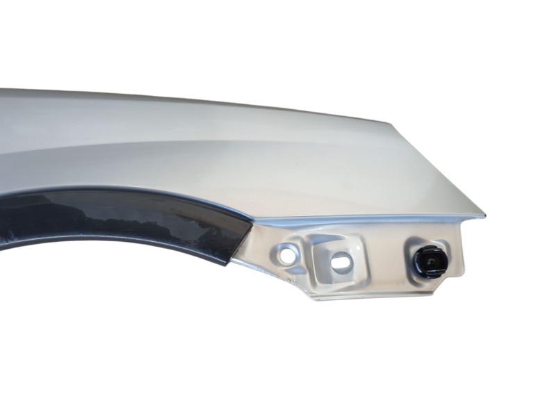 Recambio de aleta delantera derecha para opel combo tour 1.7 di 16v referencia OEM IAM   