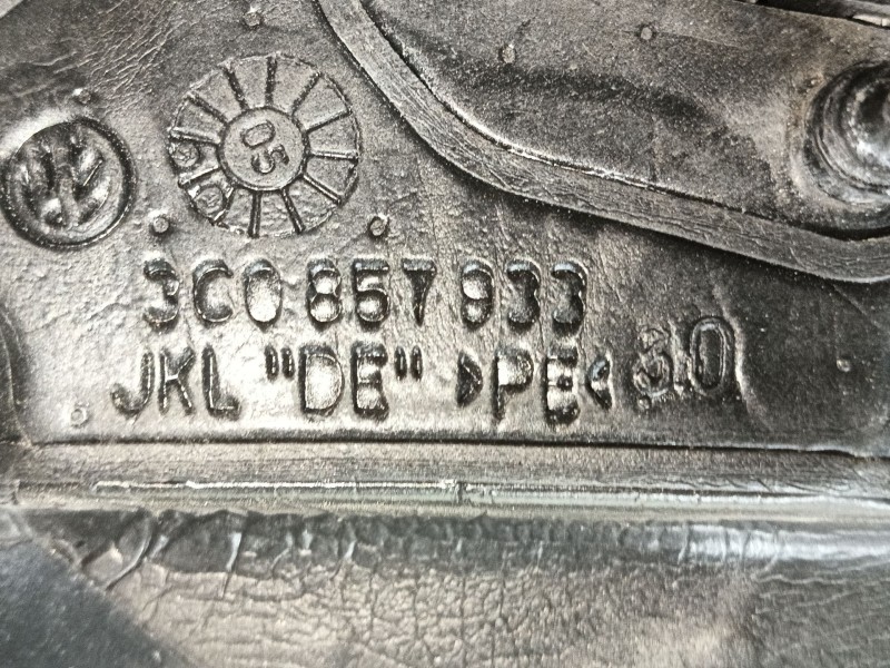 Recambio de retrovisor izquierdo para volkswagen passat b6 (3c2) 2.0 tdi 16v referencia OEM IAM 3C1857507DP9B9  