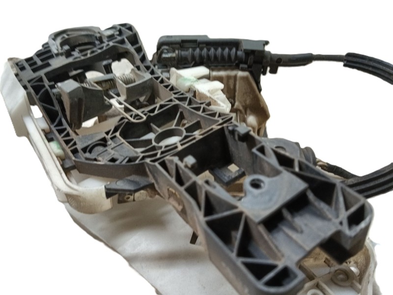 Recambio de cerradura puerta trasera izquierda para volkswagen passat b6 (3c2) 2.0 tdi 16v referencia OEM IAM 3C4839015A  