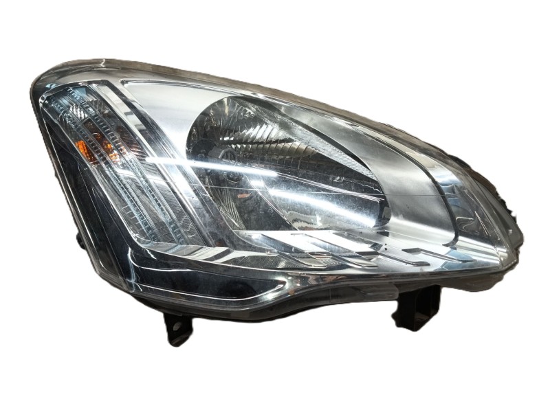 Recambio de faro derecho para peugeot partner tepee 1.6 bluehdi 100 referencia OEM IAM 9806306580  