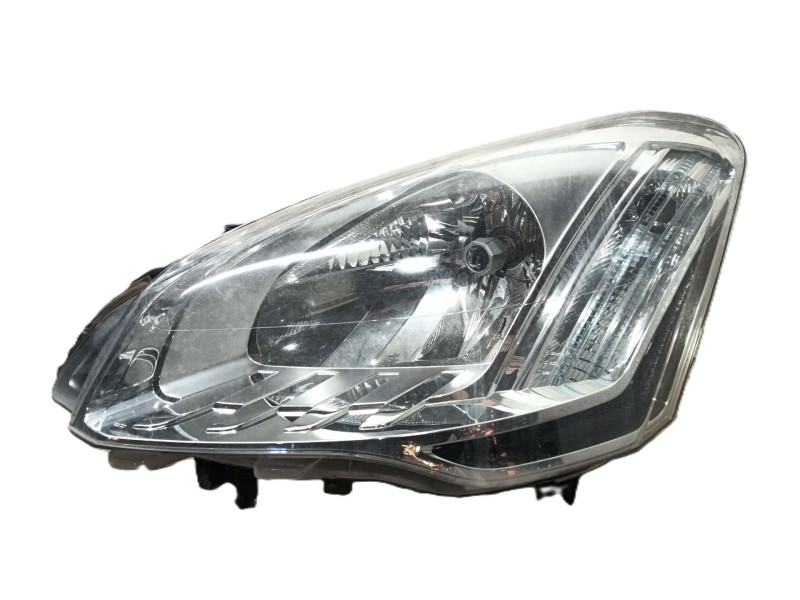 Recambio de faro izquierdo para peugeot partner tepee 1.6 bluehdi 100 referencia OEM IAM 9806306180  