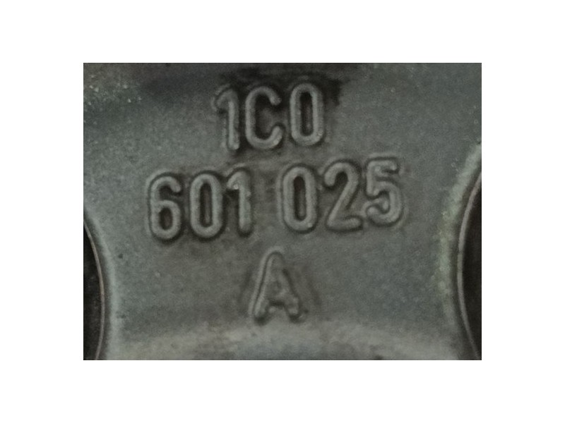 Recambio de llanta para volkswagen new beetle (9c1, 1c1) 2.0 referencia OEM IAM   