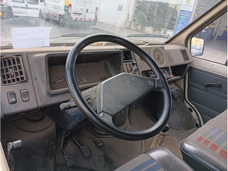 renault trafic furgoneta (t_, p_, v_) del año 1990